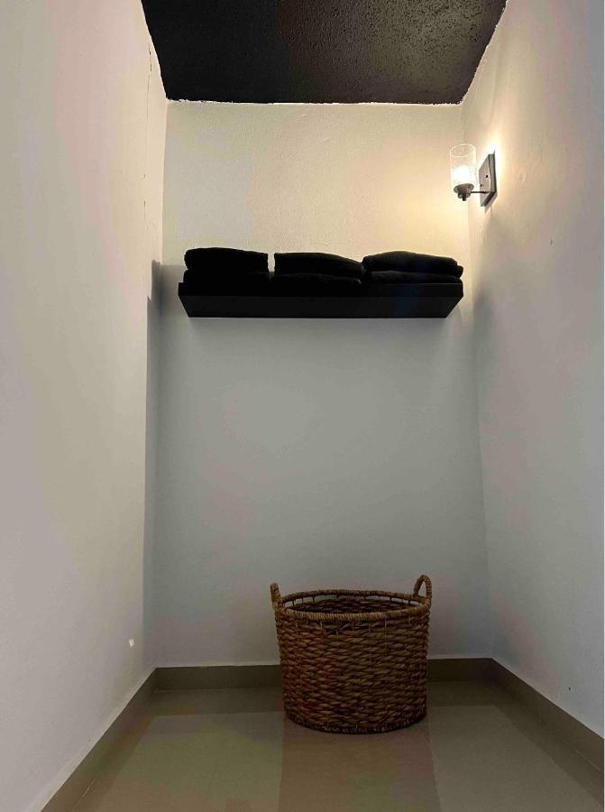 North Breeze Guest House 1 レビットタウン エクステリア 写真